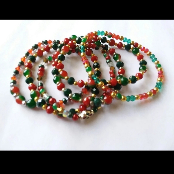 6 Holiday Christmas Stack Bracelets Bundle - Picture 5 of 5